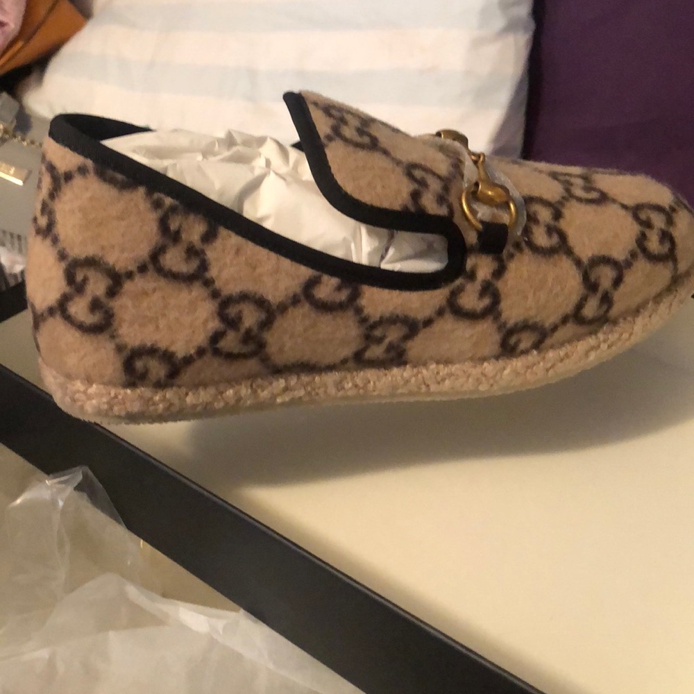 Authentic Gucci slippers.